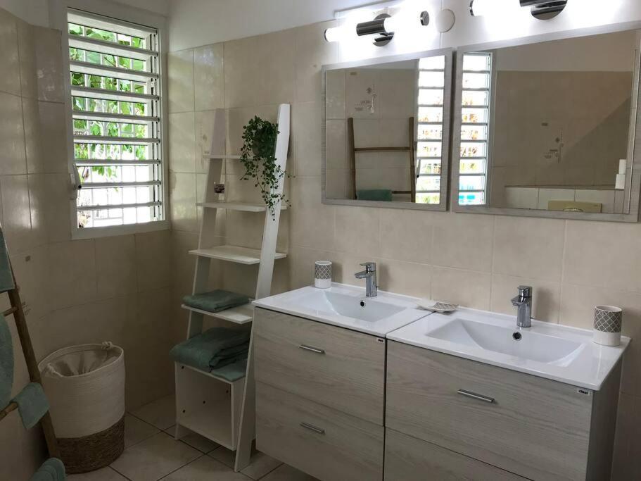 Villa avec piscine privée Saint-Francois  Extérieur photo