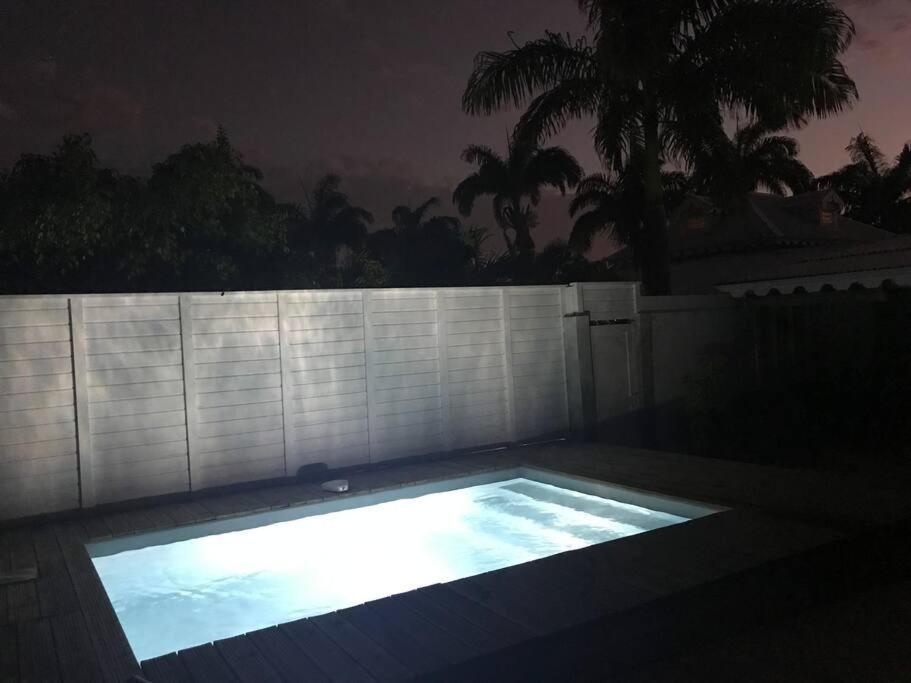 Villa avec piscine privée Saint-Francois  Extérieur photo